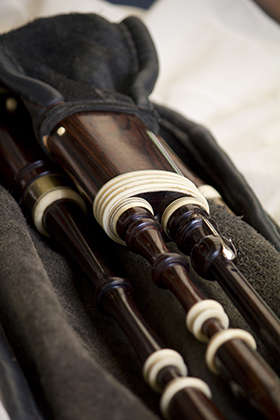 Arie de Keyzer ~ Uilleann Pipes & Traditional Irish Flutes